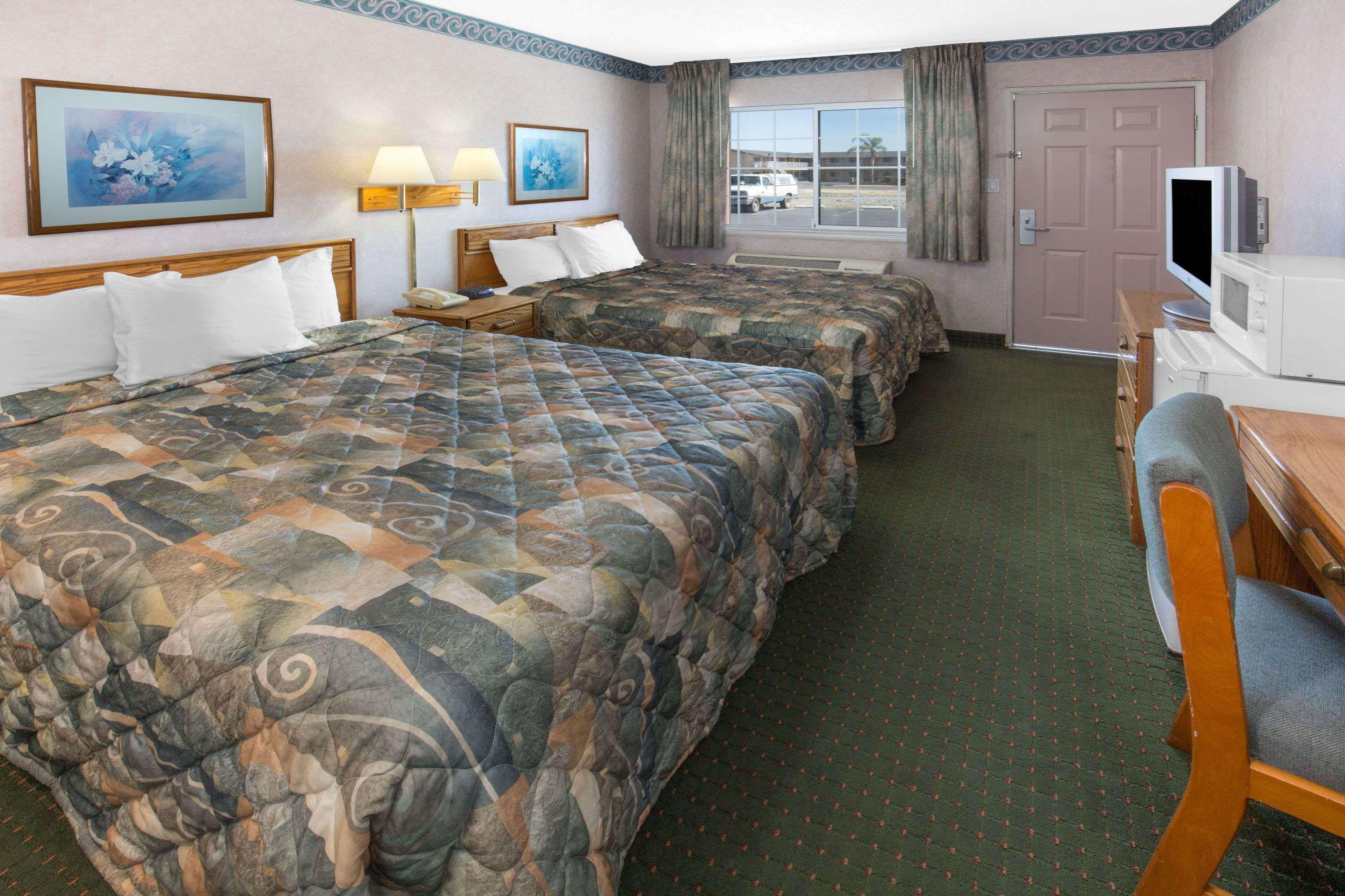 Days Inn by Wyndham Oroville Eksteriør bilde